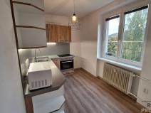 Pronájem bytu 2+1, Ústí nad Labem, Školní, 52 m2