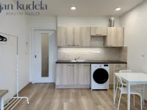 Pronájem bytu 1+kk, Brno, Placzkova, 27 m2
