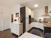 Pronájem bytu 2+kk, Praha, U staré cihelny, 54 m2