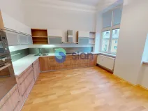 Pronájem bytu 2+1, Opava - Předměstí, Krnovská, 66 m2