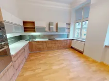 Pronájem bytu 2+1, Opava - Předměstí, Krnovská, 78 m2