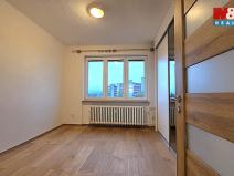Prodej bytu 3+1, Třinec - Lyžbice, Štefánikova, 74 m2
