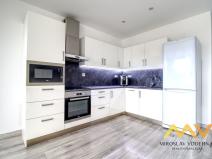 Pronájem bytu 4+kk, Hradec Králové - Nový Hradec Králové, Čajkovského, 82 m2