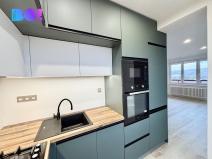 Pronájem bytu 2+kk, Třinec, Slezská, 56 m2