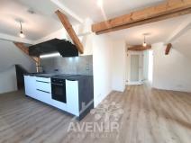 Prodej bytu 1+kk, Jablonec nad Nisou, Anenské náměstí, 59 m2