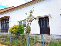 Prodej rodinného domu, Tečovice, 200 m2