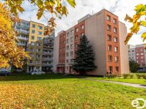 Prodej bytu 2+kk, Kladno, Vít. Nezvala, 44 m2