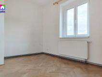 Prodej bytu 2+kk, Praha - Hloubětín, V chaloupkách, 48 m2