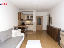 Pronájem bytu 1+kk, Praha - Modřany, Platónova, 29 m2