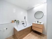 Prodej bytu 2+kk, České Budějovice, Branišovská, 67 m2
