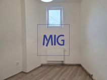 Pronájem bytu 2+kk, Holasice, Brněnská, 36 m2