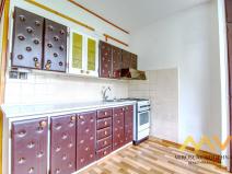 Prodej bytu 2+1, Hradec Králové - Pražské Předměstí, Hrubínova, 62 m2