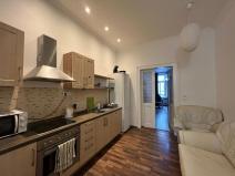 Pronájem bytu 2+kk, Praha - Žižkov, Jeseniova, 45 m2