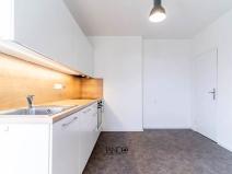 Pronájem bytu 1+1, Brno, Stojanova, 60 m2