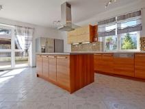 Pronájem rodinného domu, Praha - Stodůlky, Pod viaduktem, 380 m2