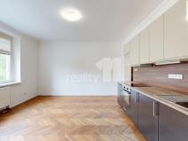 Prodej bytu 3+kk, Pelhřimov, Nádražní, 68 m2