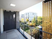 Pronájem bytu 3+kk, Praha - Kbely, Plzákova, 77 m2