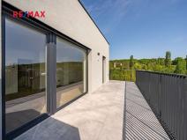 Prodej bytu 1+kk, Kladno, Ke křížku, 38 m2