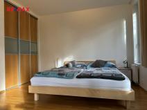 Pronájem bytu 2+kk, Praha - Podolí, V rovinách, 67 m2