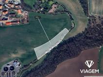 Prodej podílu pole, Veleň, 370 m2