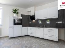 Prodej bytu 3+kk, Břežany II, 83 m2