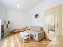 Pronájem bytu 2+kk, Praha - Vršovice, Vršovická, 37 m2