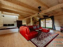 Prodej rodinného domu, Lužany, 425 m2