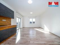 Prodej bytu 1+kk, Rožďalovice, Náměstí, 32 m2