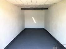 Pronájem garáže, Hodonín, 18 m2