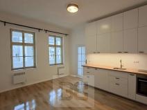 Pronájem bytu 1+kk, Praha - Podolí, U Kublova, 25 m2