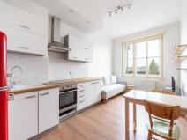 Pronájem bytu 1+1, Praha - Vršovice, Oblouková, 44 m2