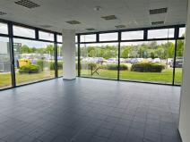 Pronájem obchodního prostoru, Praha - Horní Počernice, Sezemická, 312 m2