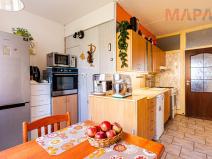 Prodej bytu 4+1, Chomutov, Borová, 76 m2