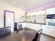 Prodej rodinného domu, Znojmo, Riegrova, 240 m2