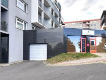 Pronájem garážového stání, Zlín, Podlesí II, 19 m2