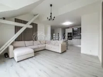 Prodej bytu 5+kk, Holubice, Za Dvorem, 117 m2