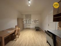 Pronájem bytu 2+kk, Praha, Táborská, 41 m2