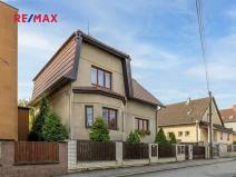 Prodej vícegeneračního domu, Úvaly, Palackého, 127 m2