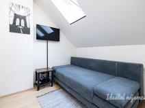 Pronájem bytu 1+kk, Praha - Hloubětín, Konzumní, 18 m2