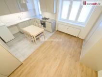 Pronájem bytu 1+1, Kladno, Amálská, 30 m2