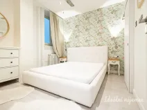 Pronájem bytu 2+kk, Praha - Nové Město, Opletalova, 42 m2