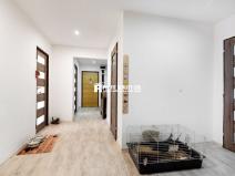 Prodej bytu 4+1, Slaný, Vikova, 83 m2