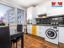 Prodej bytu 3+1, Praha - Černý Most, Kpt. Stránského, 73 m2