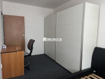 Pronájem bytu 1+kk, Praha - Kamýk, Novodvorská, 14 m2