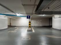 Pronájem garážového stání, Praha - Libeň, Kurta Konráda, 18 m2