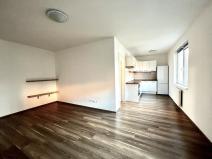 Pronájem bytu 1+kk, Pardubice - Zelené Předměstí, Bratranců Veverkových, 37 m2