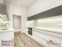 Prodej bytu 3+1, Liberec - Liberec I-Staré Město, U Náspu, 107 m2