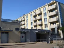 Pronájem garáže, Brno, Zderadova, 20 m2