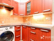 Pronájem bytu 2+kk, Praha - Smíchov, Plzeňská, 33 m2