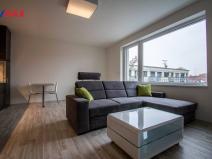 Pronájem bytu 1+kk, Hradec Králové, V Koutech, 37 m2